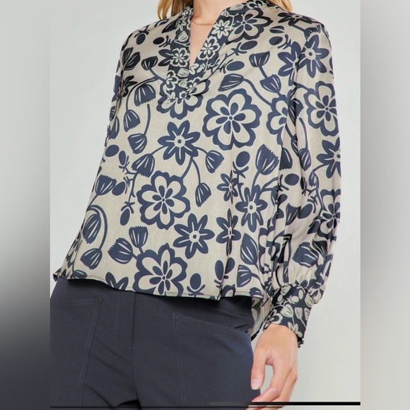 Current Air Tops - Current Air Los Angeles  + Anthropologie Floral Blouse Sz S NWT